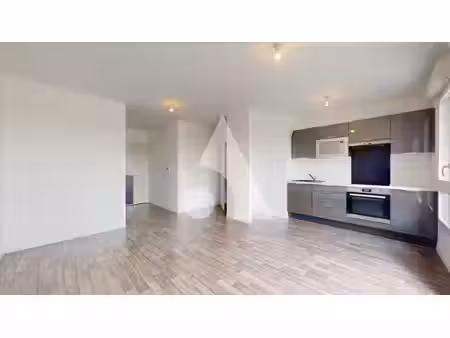 appartement carquefou 3 pièce(s) 66 m2