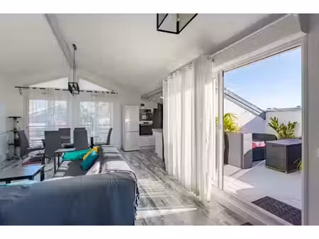 à vendre  duplex avec terrasse à bayonne