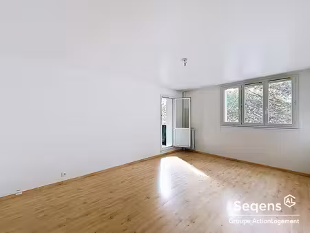 appartement 4 pièces 89.6 m²