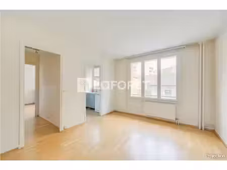 appartement paris 2 pièces - secteur vaugirard / convention