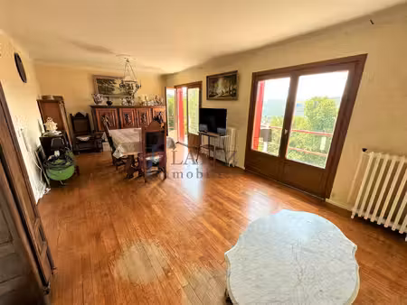 maison avec beau potentiel