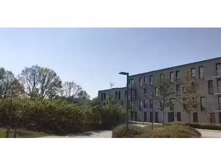 appartement à louer à sint-pieters pour € 875 avec 2 chambres à coucher