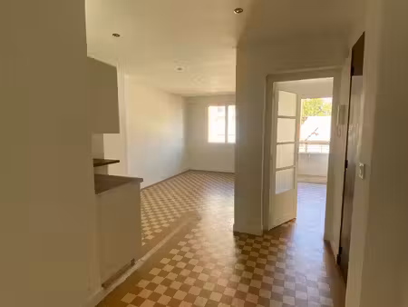 location appartement pièce(s) 36 m2 marseille 13004