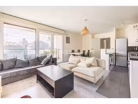 nantes -- tortiere -- appartement 3 pièces -- 63 m² -- ascenceur -- place de stationnement