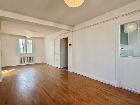 dijon  appartement 63 48 m² avec cave