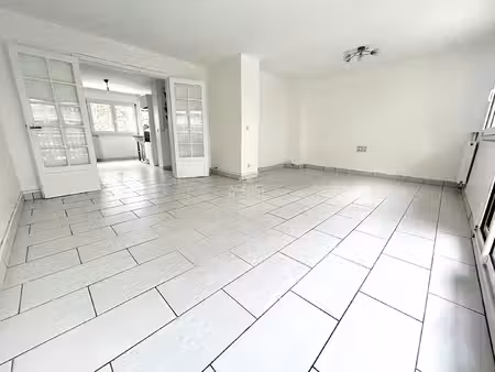 appartement 4 pièce(s) 69 m2