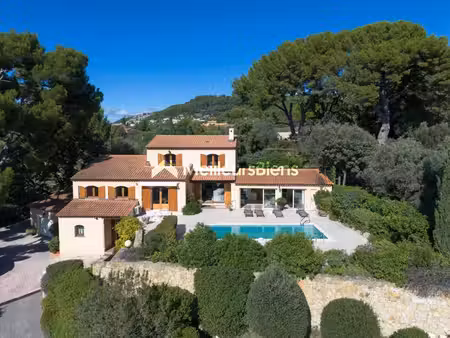 ollioules – villa de 200 m²  piscine  garage et vue mer