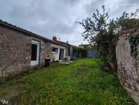 maison 2 pièces 51 m²