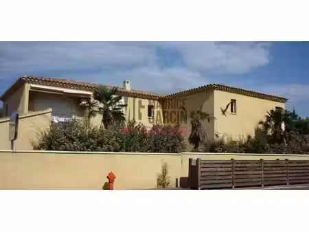 vente appartement 2 pièces 47.05 m² à l'isle-sur-la-sorgue (84800)  213 000 €