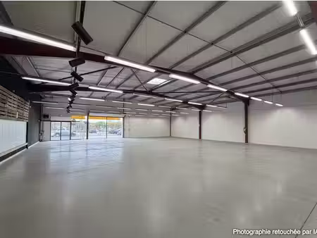 location local commercial 5 pièces