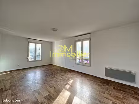 studio 1 pièce 35 m²