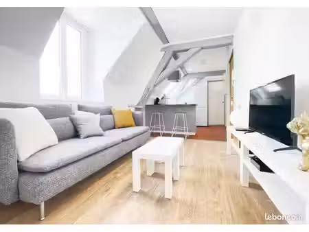 3 pièces meublé avec grenier privatif - coeur de ville de melun