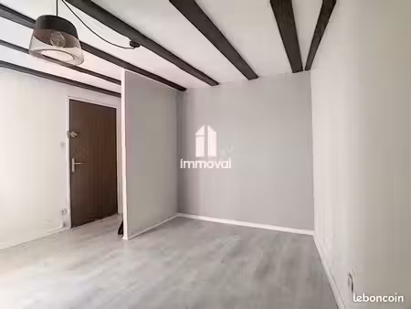 appartement 1 pièce 23 m²