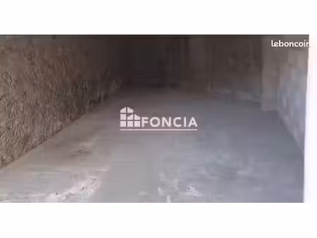 lock_up