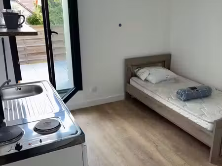 studio moderne frontalier