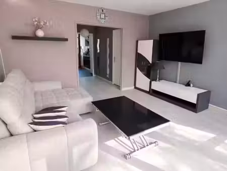 appartement 3 pièces de 66 m² avec balcon et atelier privatif – taverny
