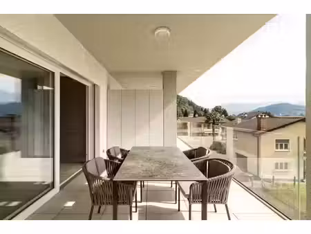 vente appartement 3 pièces 61.52 m² à la seyne-sur-mer (83500)  250 000 €