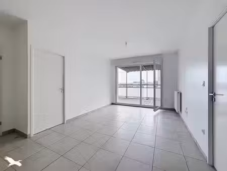 vente appartement 3 pièces 54 m² à toulouse (31000)  223 650 €