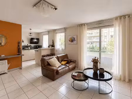 gare de bordeaux - appartement t3
