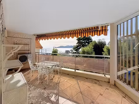 cannes - vue mer - 2 pièces 56m2 - terrasse - stationnement - cave