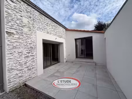 maison entièrement rénovée au coeur du bourg de carquefou f
