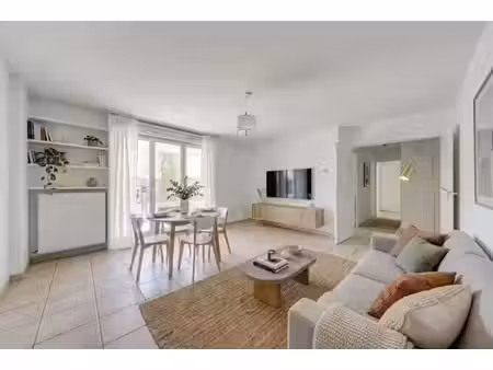 vente appartement 3 pièces 68.87 m² à caluire-et-cuire (69300)  295 000 €