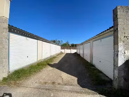 garage fermé – 12 m² – bonnières-sur-seine