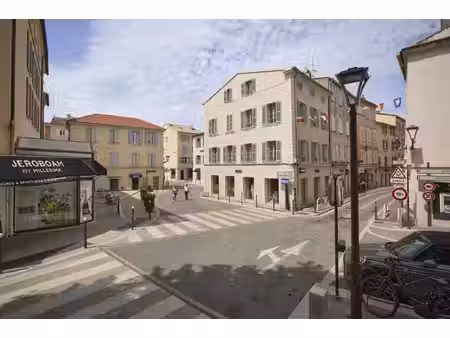 exclusivité – à vendre – droit au bail – saint-tropez