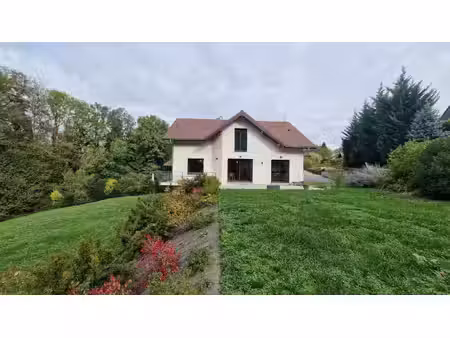 à louer – maison individuelle meublée à saint-martin-bellevue (74370)