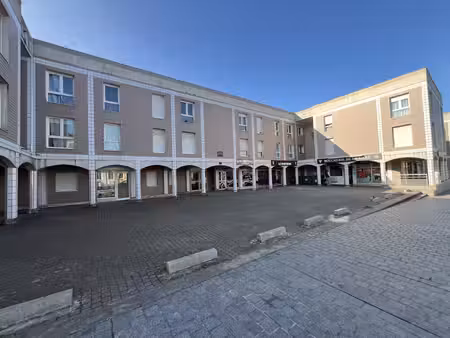 appartement 1 chambre balcon 1 parking privatif en sous-sol
