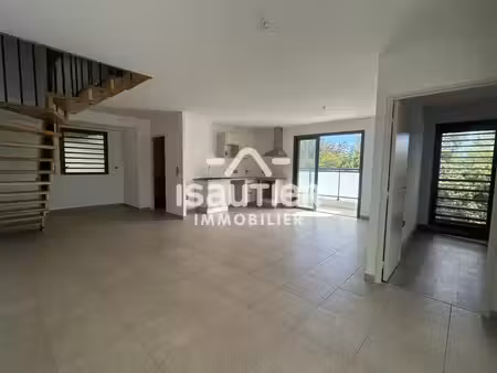 bel appartement lumineux t3 à saint-paul