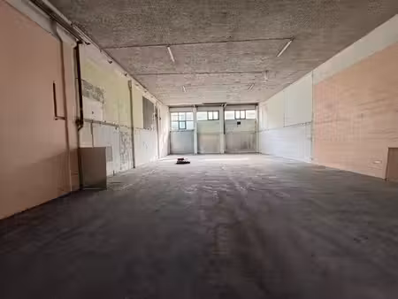location local d’activités épinay-sur-seine 93800 300m² à 952m²
