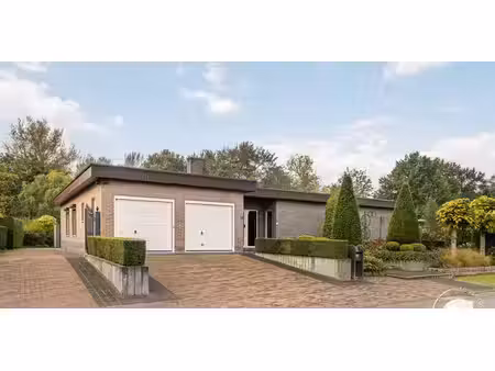 usage mixte à vendre à hasselt pour € 589.000 avec 3 chambres à coucher