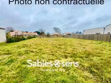 vente terrain à longeville-sur-mer (85560) : à vendre / longeville-sur-mer