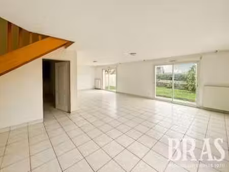location maison à couëron (44220) : à louer / 149m² couëron
