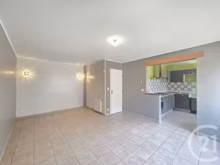 appartement t3 à louer - 3 pièces - 63 59 m2 - montrevel en bresse - 01 - rhone-alpes