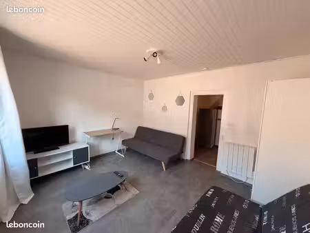 studio meublé 22 m² proche gare – 350 cc