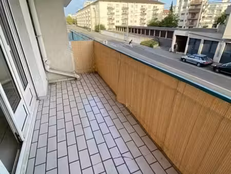 appartement 3 pièces 71 m²