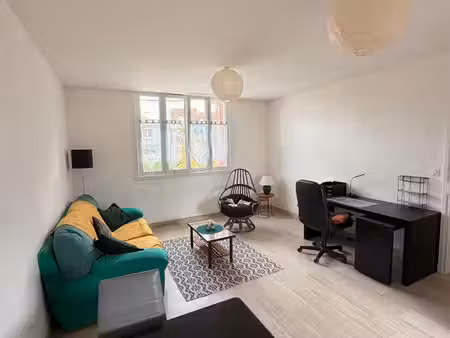 appartement 3 pièces 65 m²