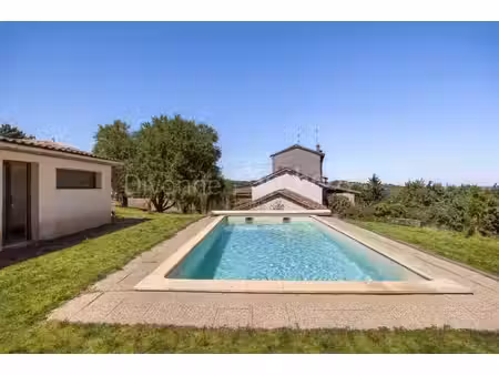 maison de luxe à vendre à saint-amour-bellevue