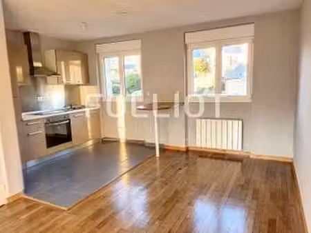 location appartement 3 pièces à vire-normandie (14500) : à louer 3 pièces / 72m² vire-norm