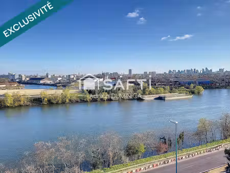 bel appartement avec vue sur la seine et la défense