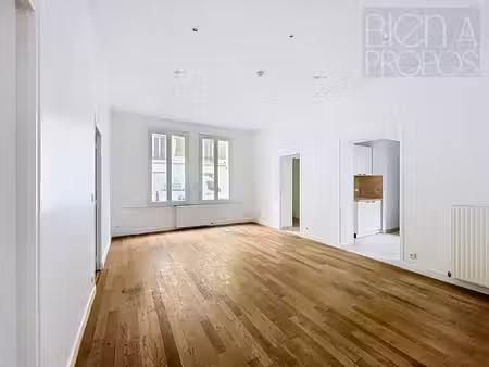 asnières-sur-seine – 3 pièces 71 m²  3 m sous plafond  box