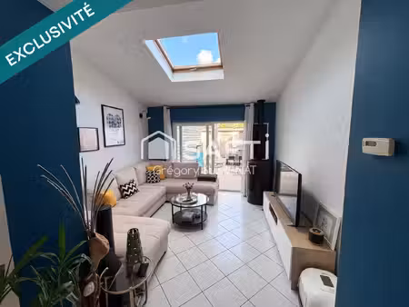 comines - maison de ville - 3 chambres - cour de 25 m²