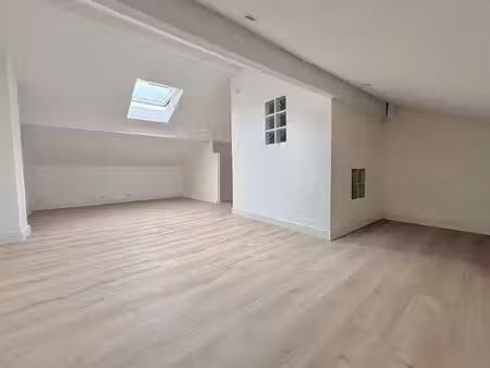 appartement 1 pièces 18 m² à louer corbeil-essonnes 91100 ? | era immobilier