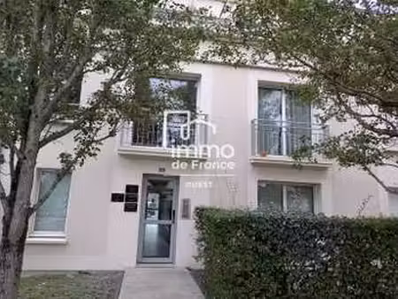 vente appartement 3 pièces aux ponts-de-cé (49130) : à vendre 3 pièces / 64m² les ponts-de
