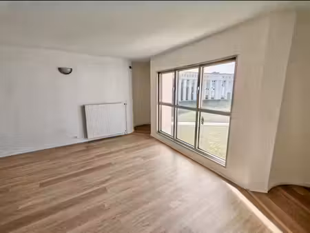 location appartement 3 pièces  72.00m²  cergy