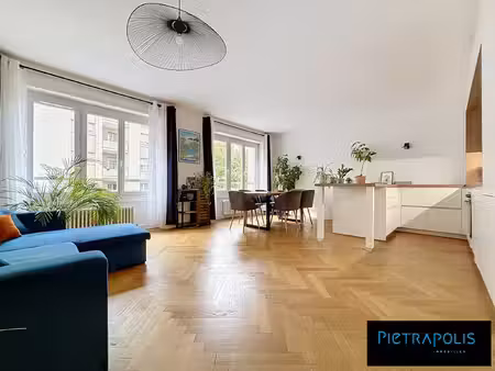 lyon 7 – parc blandan  t4 prêt à vivre de 90 m².