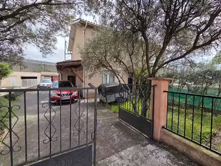 saint alban- maison t4 sur 384m² de terrain.