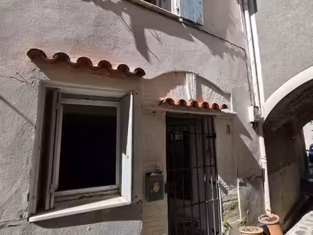 atypique maison de village avec terrain non attenant